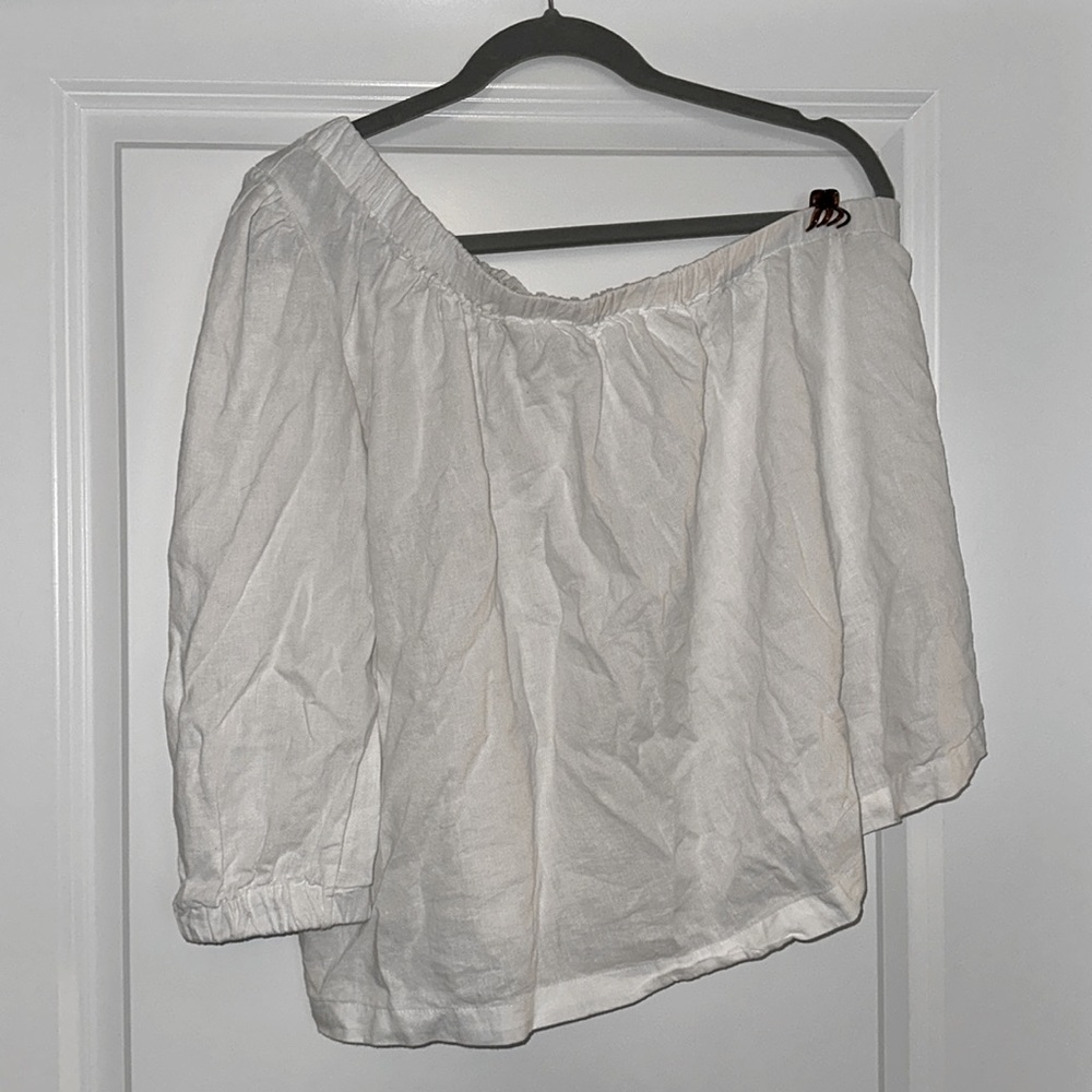 White asymmetric top